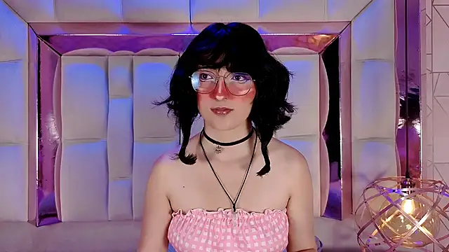 SaraMartini1 online show from March 28, 2026, 6:02 am