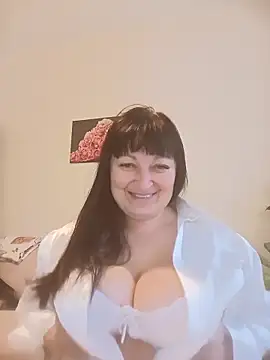 Women-pleasures online show from November 1, 2025, 1:13 pm