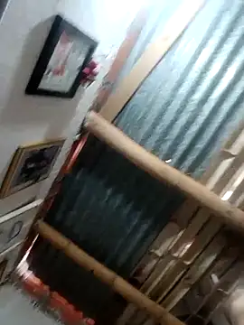 Restrepo300 online show from September 10, 2025, 1:11 pm