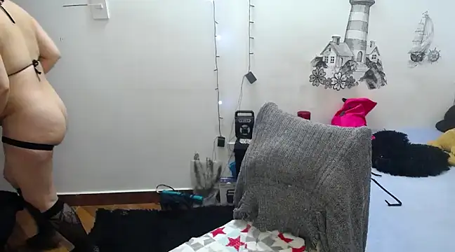 lili peach online show from December 16, 2024, 12:59 am