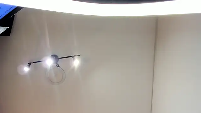 Snapshot of ANTONELLA__ROUSE_ chatting on March 6, 2025, 11:31 pm ANTONELLA ROUSE online show from March 6, 2025, 11:31 pm