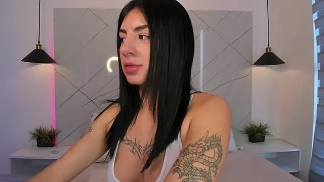 Snapshot of ANTONELLA__ROUSE_ chatting on November 18, 2025, 7:40 pm ANTONELLA ROUSE online show from November 18, 2025, 7:40 pm