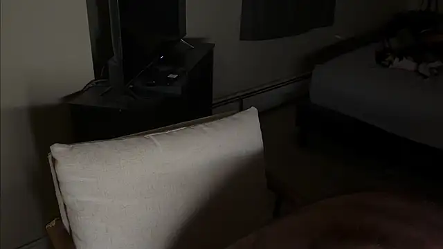 DaddySnowXX online show from December 10, 2024, 8:19 am