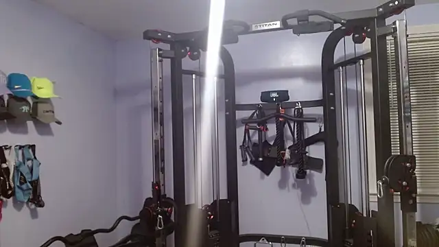 DaddySnowXX online show from November 1, 2025, 4:03 am