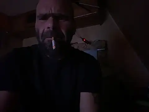 WilldoPita online show from December 27, 2024, 4:36 am