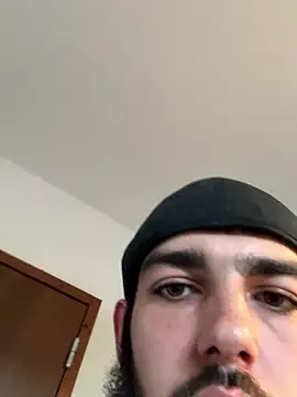 xhxmdnx online show from April 21, 2026, 6:12 pm