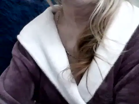 CarlyTreat online show from January 11, 2025, 5:18 pm