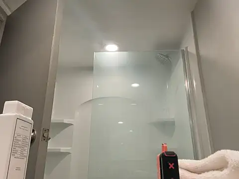 trash4cash online show from December 21, 2025, 4:52 am