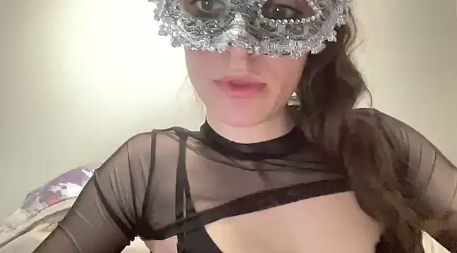 Snapshot of lexihot0000 chatting on January 22, 2025, 1:32 pm lexihot0000 online show from January 22, 2025, 1:32 pm