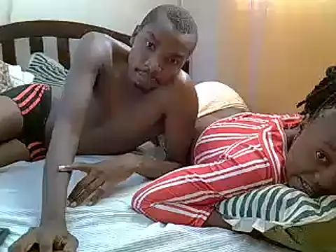 CuteSavana online show from February 3, 2025, 4:46 am