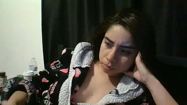 catrinasexy19 online show from March 10, 2025, 5:39 pm