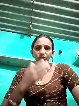 Baby  Shreya online show from September 27, 2025, 10:15 pm