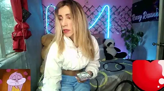 roxy roxxan online show from January 24, 2025, 10:51 pm