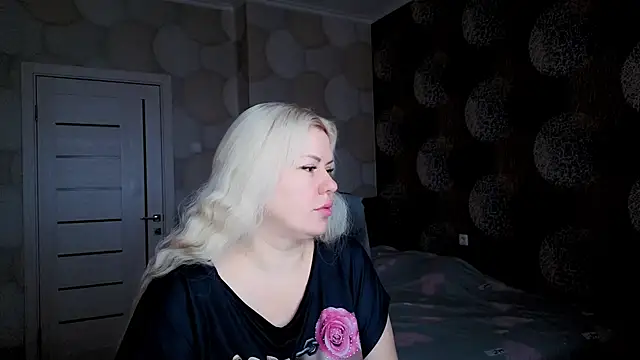 natusik online show from March 12, 2025, 4:41 am