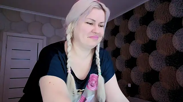 natusik online show from March 18, 2025, 2:36 am