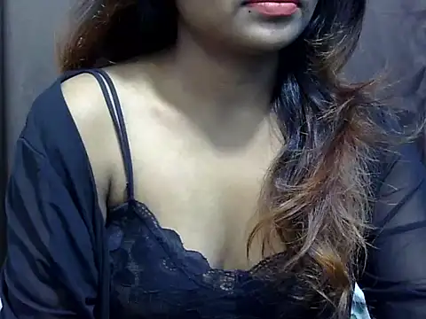 Mayra baby online show from January 5, 2026, 5:27 pm