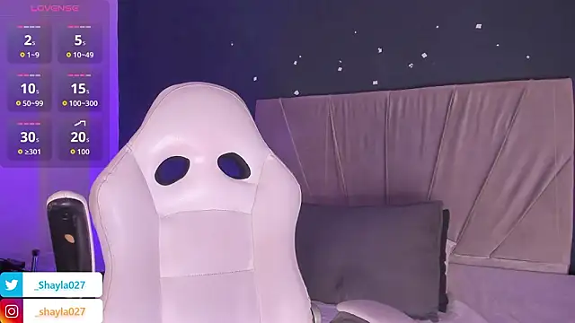 Shayla27 online show from February 25, 2026, 1:10 pm