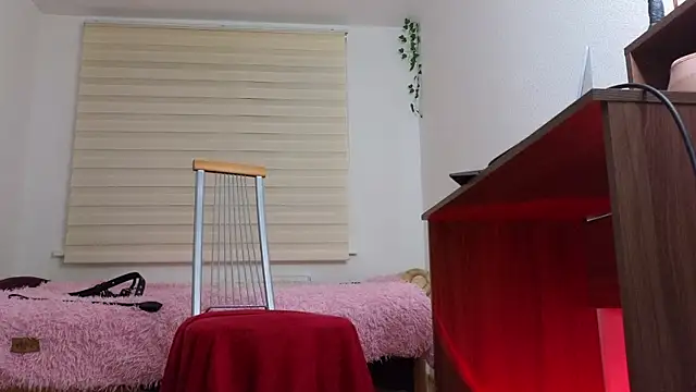 Martha Hoffman online show from February 28, 2025, 10:06 pm