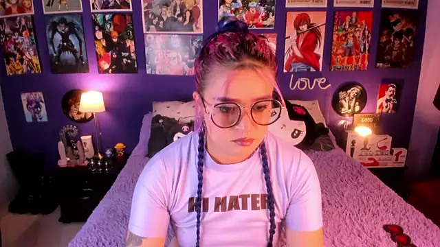 anne cross online show from September 10, 2025, 11:27 pm