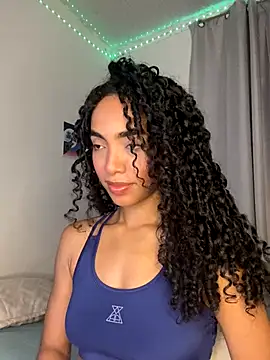 nicoleebony1 online show from September 18, 2025, 10:12 pm