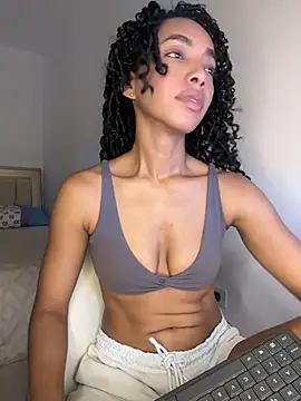 Snapshot of nicoleebony1 chatting on May 25, 2026, 3:29 pm nicoleebony1 online show from May 25, 2026, 3:29 pm
