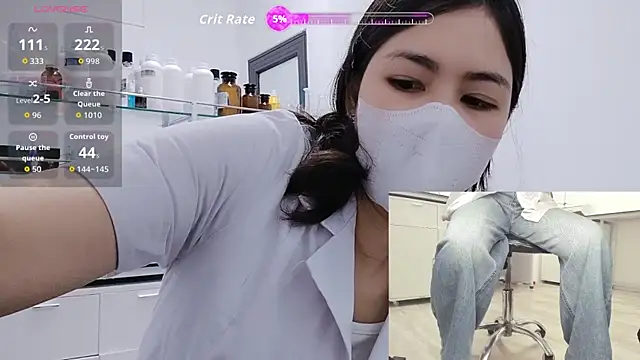 Kathylove 2023 online show from April 5, 2026, 7:05 am