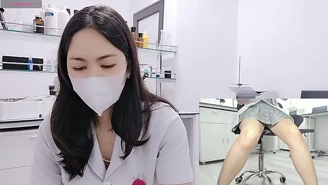 Kathylove 2023 online show from April 28, 2026, 8:52 am