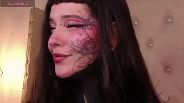 SylveonFox online show from December 21, 2024, 3:47 am