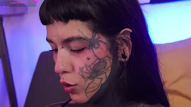 SylveonFox online show from October 30, 2025, 11:49 pm