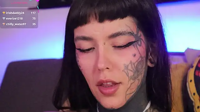 SylveonFox online show from November 23, 2025, 11:26 pm