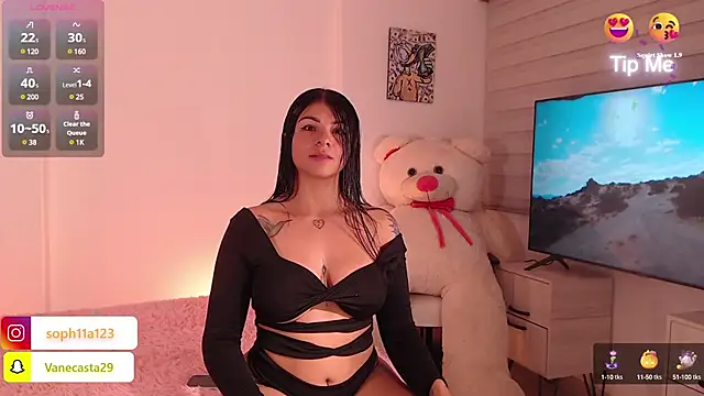 SophiaKarson online show from January 28, 2025, 11:39 pm