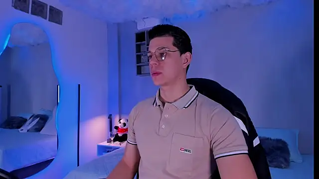 MarcoSullivan online show from November 22, 2025, 2:27 pm