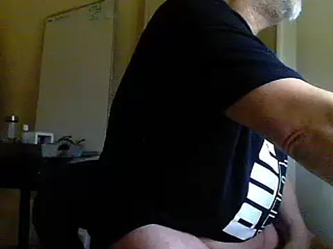 oopsxx online show from February 27, 2025, 3:26 pm