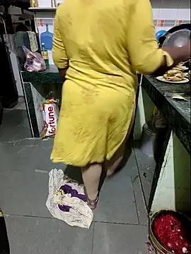 NEHA-DESHI online show from February 5, 2025, 4:58 pm