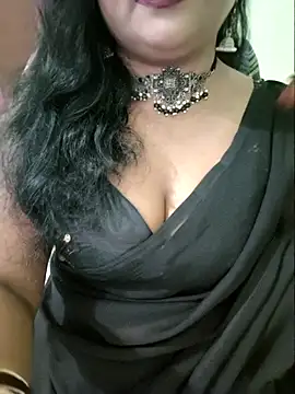 NEHA-DESHI online show from November 3, 2025, 8:32 pm