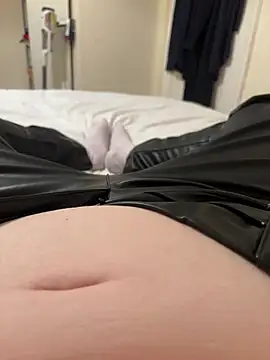 curvygirll2 online show from January 26, 2025, 6:06 pm