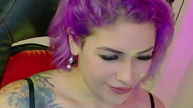 Snapshot of Natalia_Montoya chatting on May 27, 2026, 1:57 am Natalia Montoya online show from May 27, 2026, 1:57 am