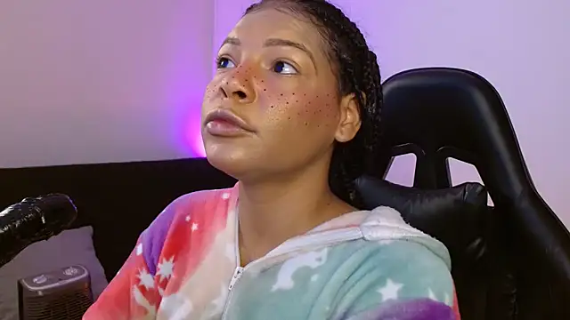 Anabel693 online show from January 18, 2025, 7:07 am