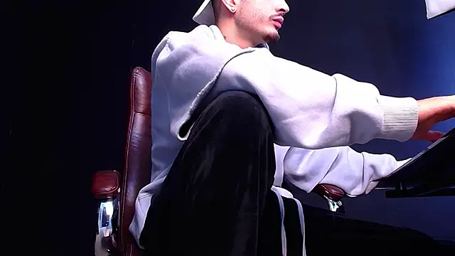 BrandonTate online show from September 26, 2025, 10:19 am