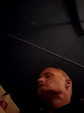 FloppyPickle4u online show from February 21, 2025, 10:07 am