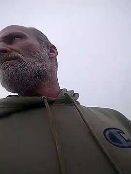 FloppyPickle4u online show from September 13, 2025, 2:50 pm