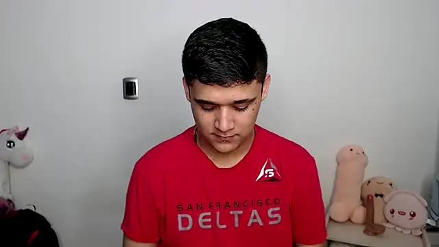 kaiine190 online show from September 11, 2025, 2:06 pm