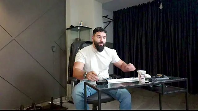 mattmasterss online show from December 20, 2024, 3:58 am