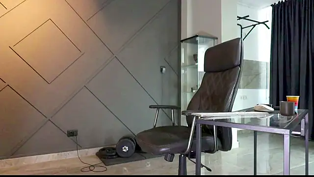 mattmasterss online show from February 9, 2025, 11:14 am