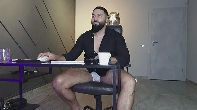 mattmasterss online show from September 29, 2025, 8:24 pm