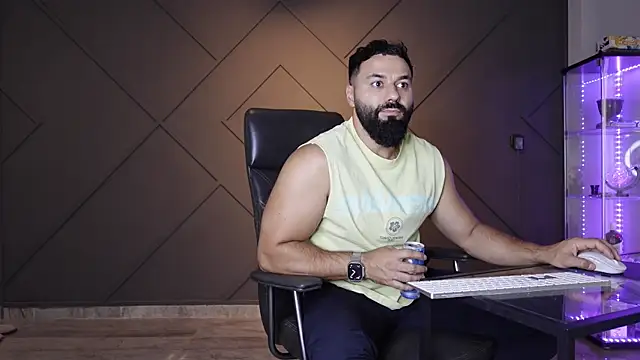 mattmasterss online show from July 21, 2026, 4:53 pm