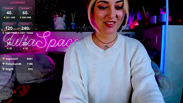  JuliaSpace  online show from February 14, 2025, 10:25 pm