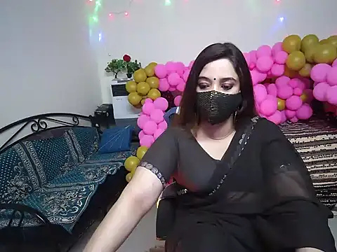 Arushisingh8888 online show from December 26, 2024, 11:10 am