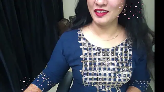 Snapshot of Arushisingh8888 chatting on June 3, 2026, 9:56 am Arushisingh8888 online show from June 3, 2026, 9:56 am