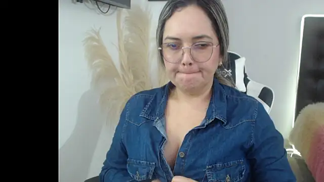 samy vsn online show from October 21, 2025, 8:09 pm